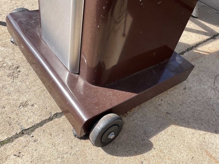 #4085-•-grill-zone-propane-grill-(03)-image-8