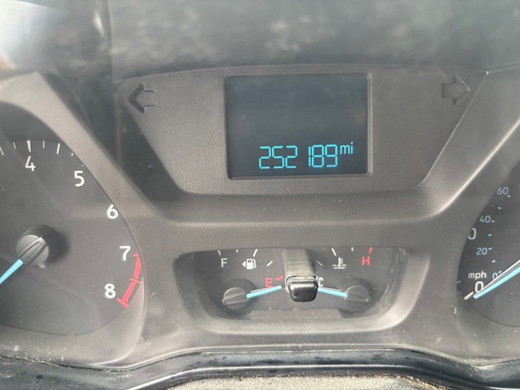 2018-ford-transit-image-46