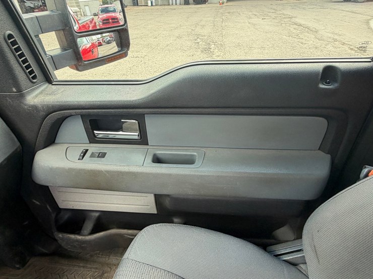 2013-ford-f150-image-28