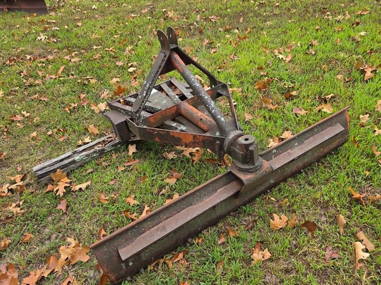 #25272-•-custom-plow-for-internation-farmal-quick-hitch-image-9
