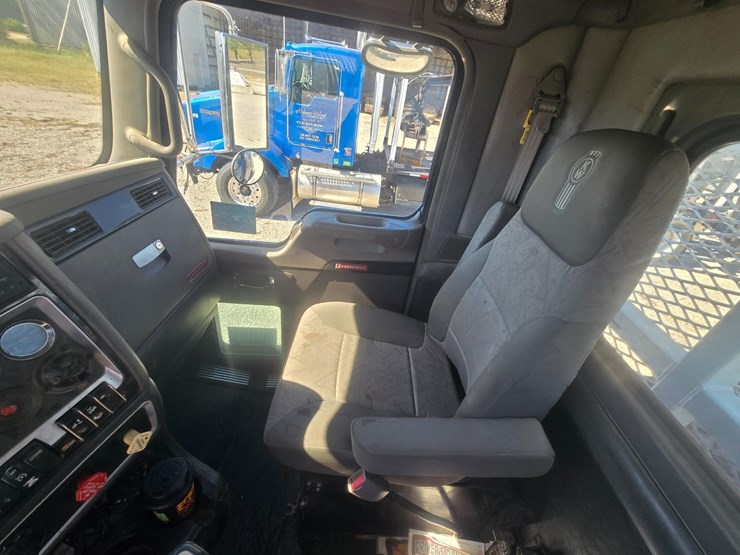 2008-kenworth-t800-image-49