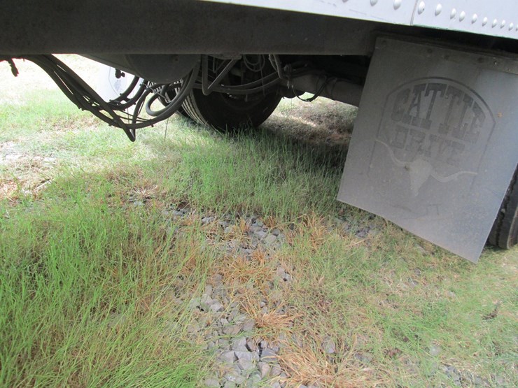 #46134-•-2004-merritt-t/a-aluminum-102"-53'-cattle-pot-1mt2n53254ho17038-inv#46134-image-11