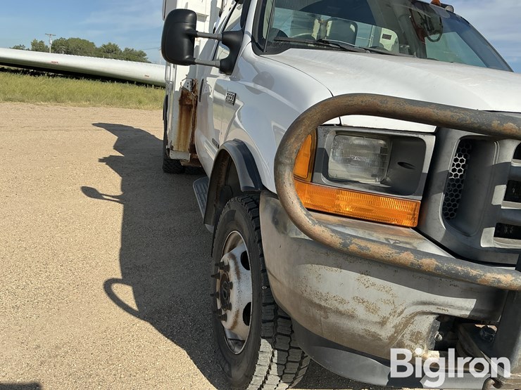 2001-ford-f550-image-10
