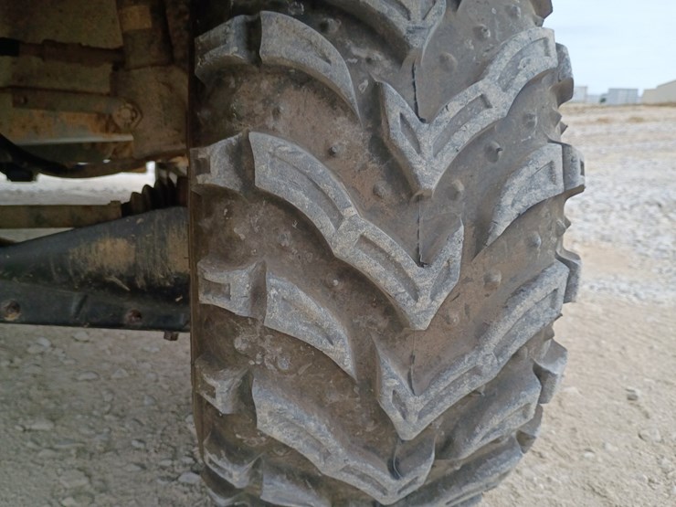 2013-kubota-rtv1100-image-46