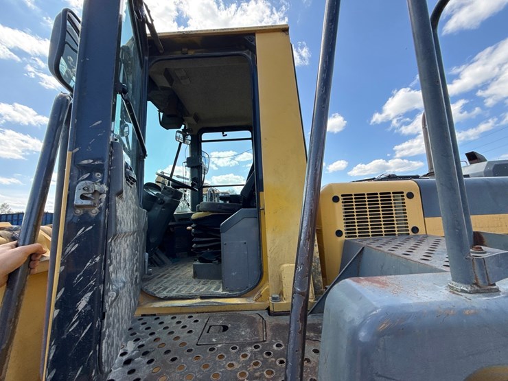 2000-komatsu-wa450-3-image-70