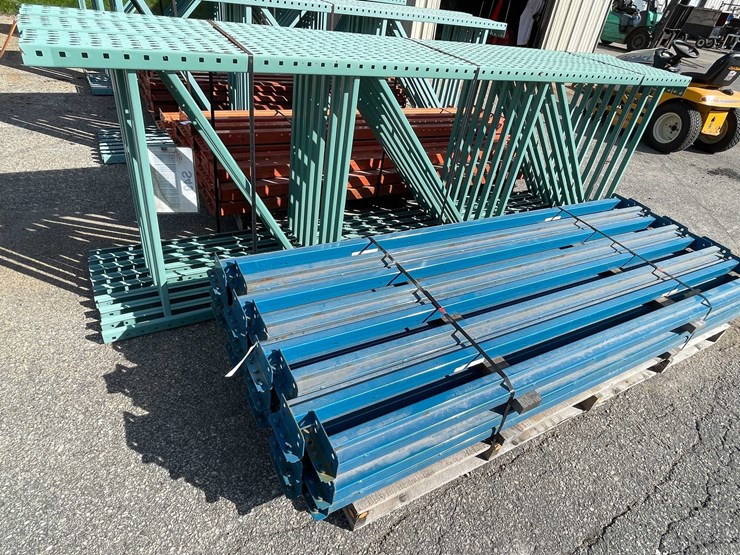 #4026-•-teardrop-pallet-racking-(shed)-image-5