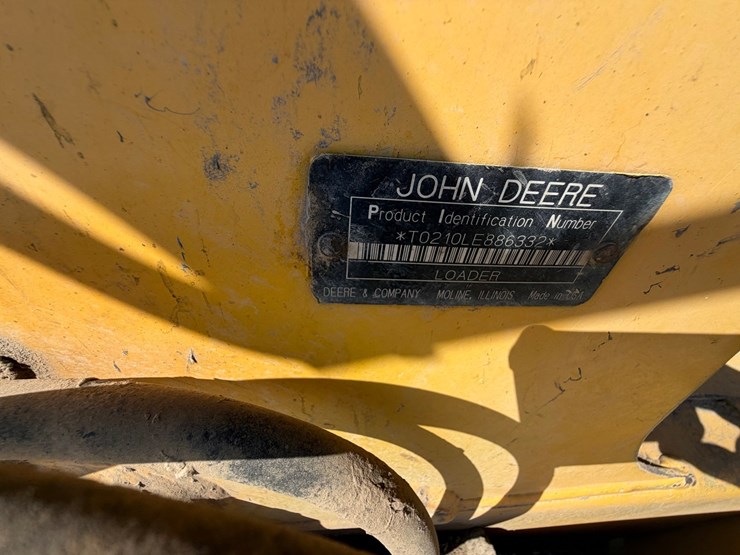 2007-deere-210le-image-44