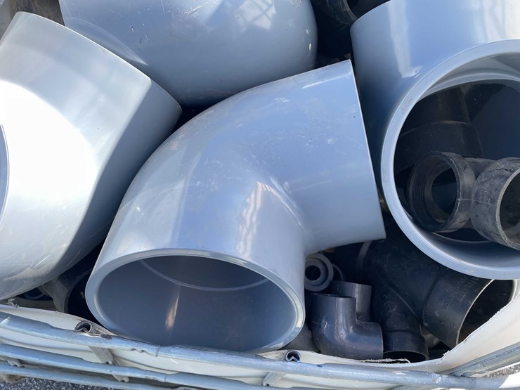 #4020-•-ibc-of-plastic-pipe-fittings-(09)-image-6