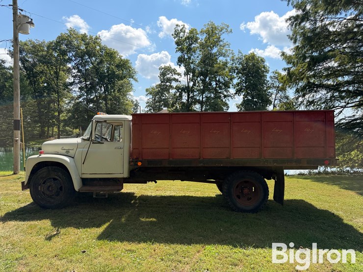 1968-international-loadstar-image-8