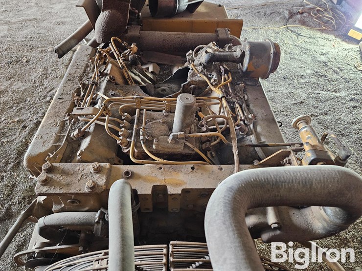 caterpillar-3208-image-17