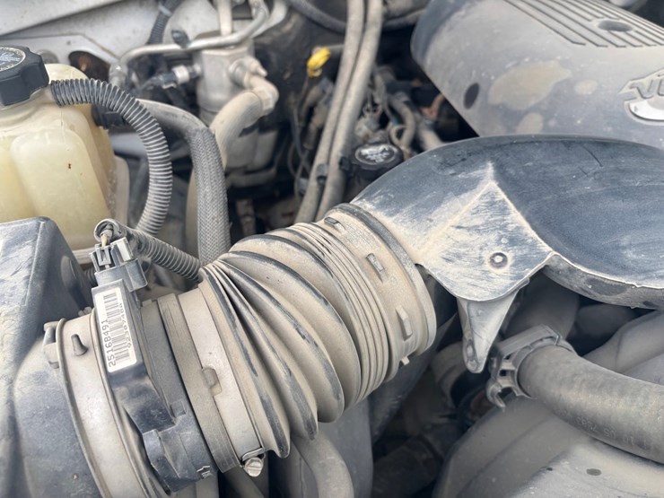 2006-gmc-2500-image-23