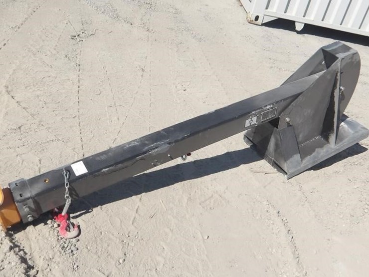 giyi-adjustable-forklift-lifting-arm-image-1