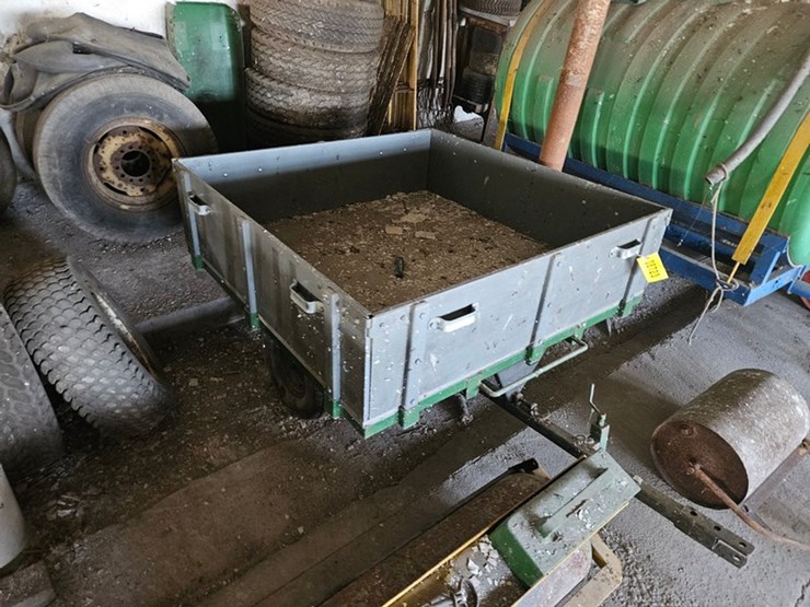#8723-•-homemade-dump-wagon-image-3