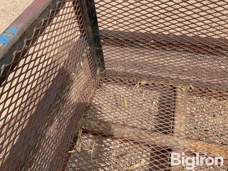 metal-feed-bunk-image-11