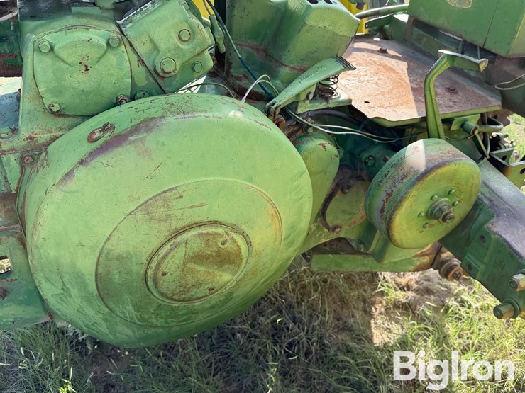 1953-john-deere-60-image-10