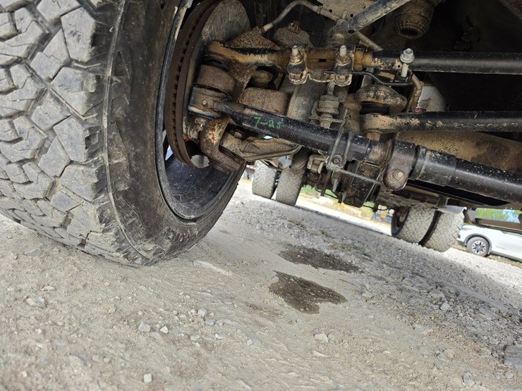 2015-ford-f350-image-43