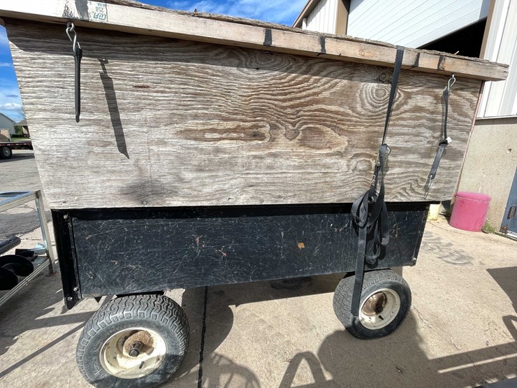#4074-•-agri-fab-xl-yard-cart-and-lawn-bagger-image-4