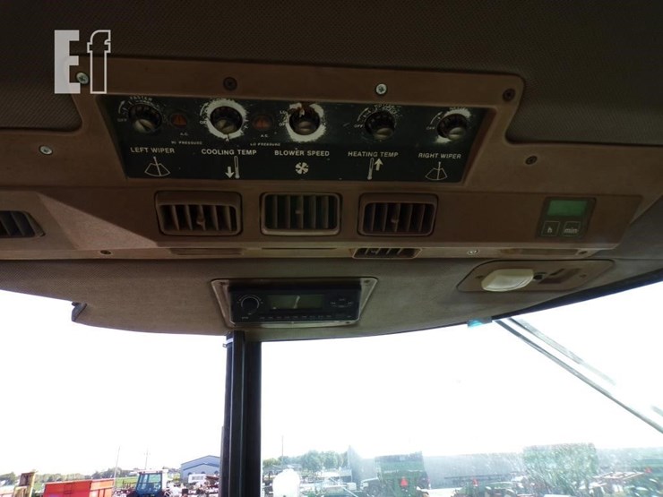 1983-john-deere-4850-image-22