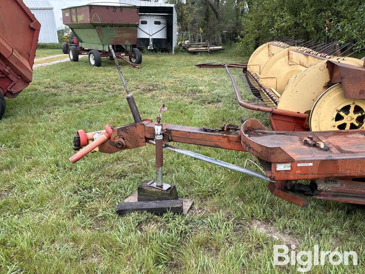 new-holland-461-image-10