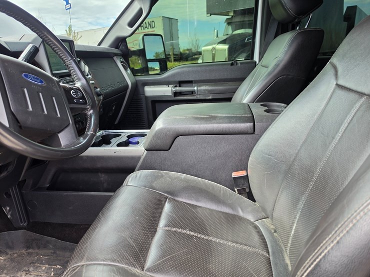 2015-ford-f350-image-49