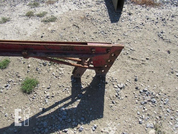 international-mf-76819-image-3