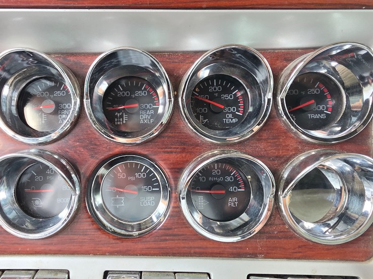 2007-kenworth-w900-image-62