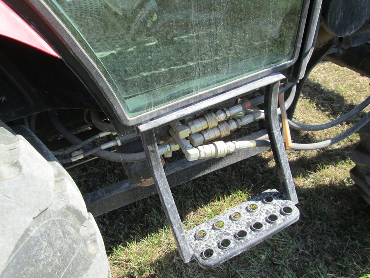 mahindra-2555-image-13