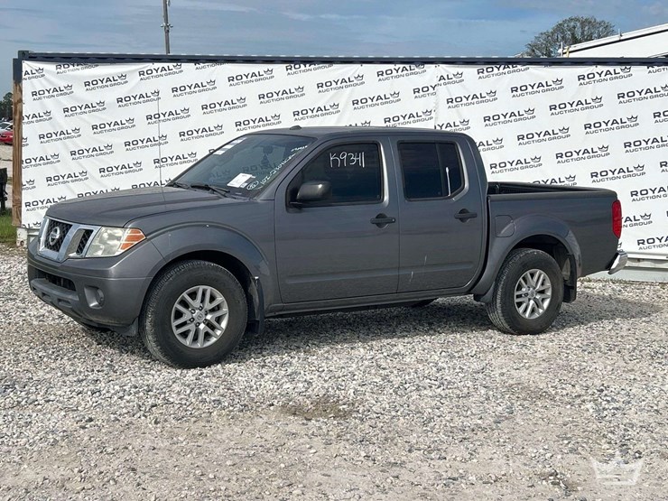 2018-nissan-frontier-image-1