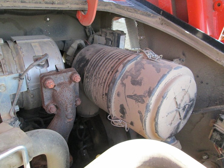 kubota-svl65-image-15