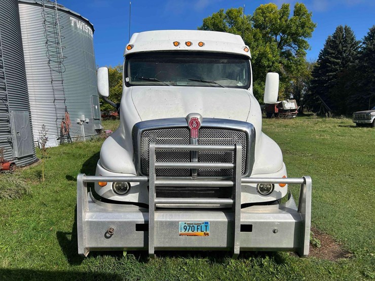 2006-kenworth-t2000-image-12