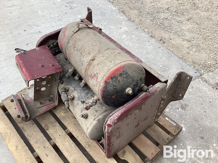 kenworth-side-mount-battery-box-w/-air-tank-image-5