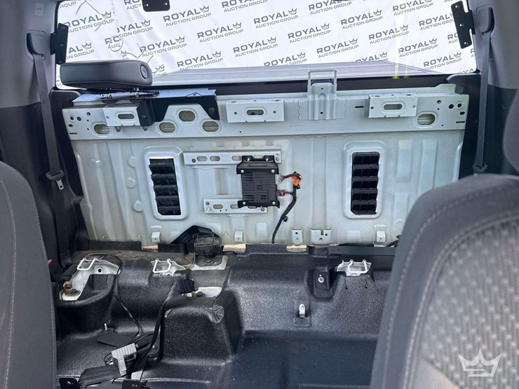 2022-chevrolet-silverado-1500-image-22