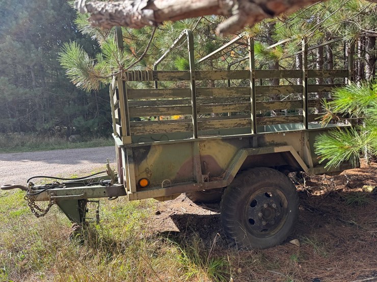 #3283-•-1-1/2-ton-utility-trailer-image-2