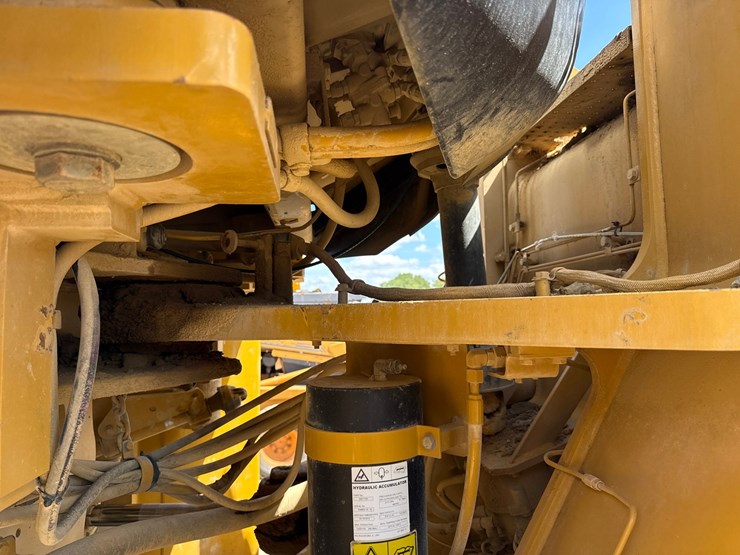 2010-caterpillar-980h-image-59