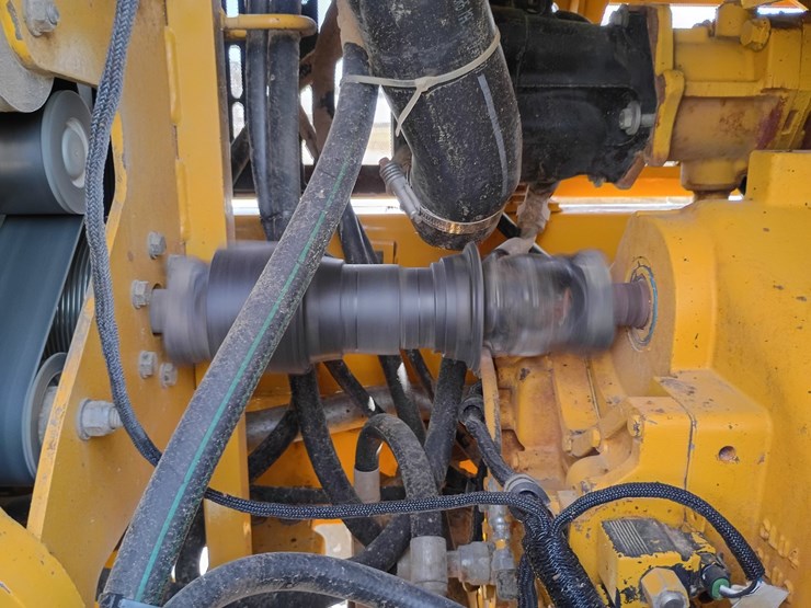 2008-deere-670d-image-64