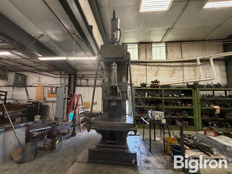 large-press-image-2