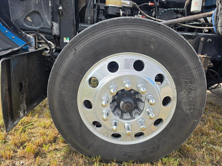 2006-peterbilt-379-image-138