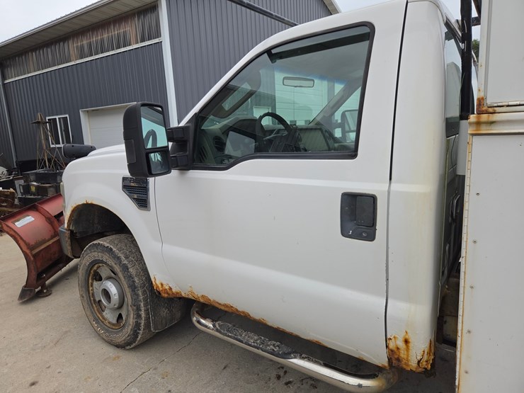 2009-ford-f250-image-21