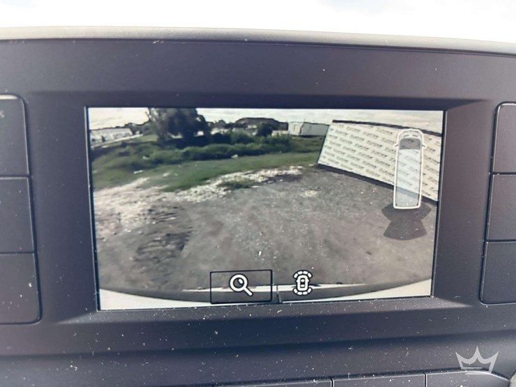 2020-ford-transit-image-16