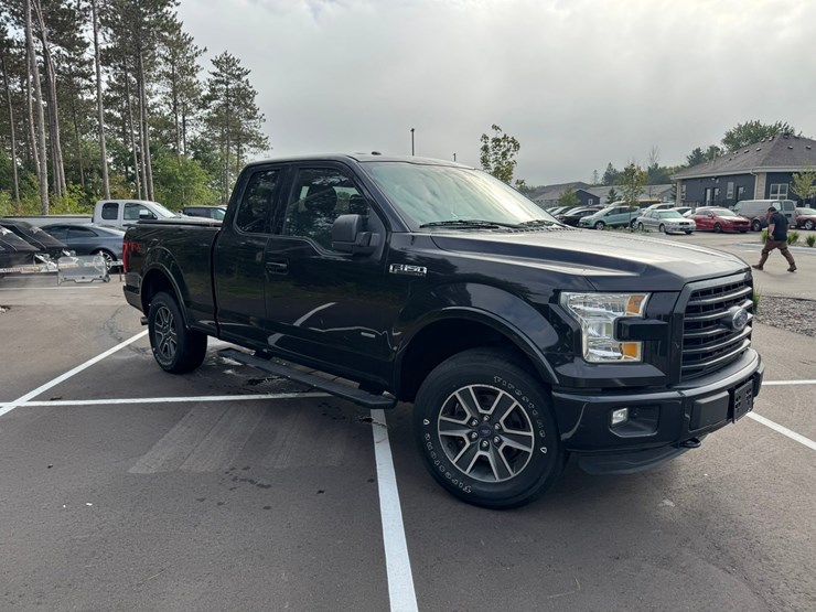 2015-ford-f150-xlt-image-7