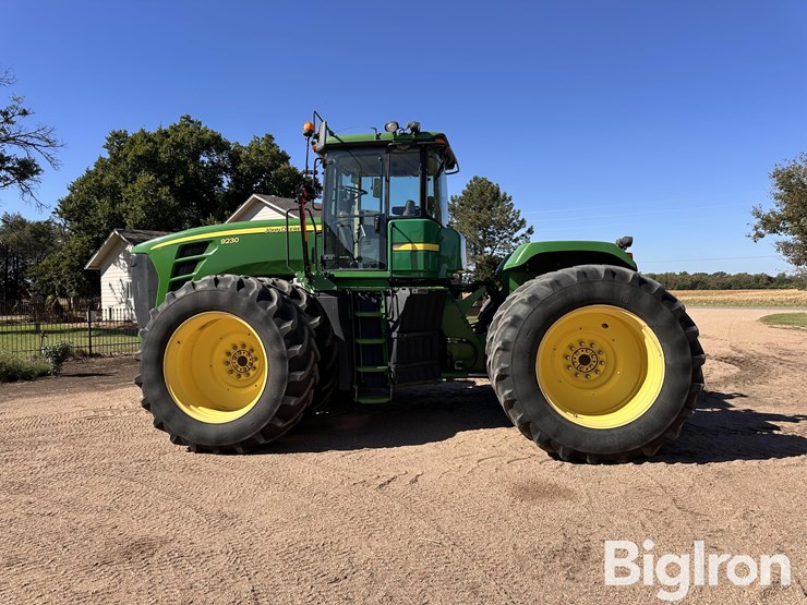 2010-john-deere-9230-image-8