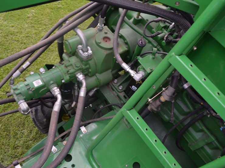 2012-john-deere-s550-image-58