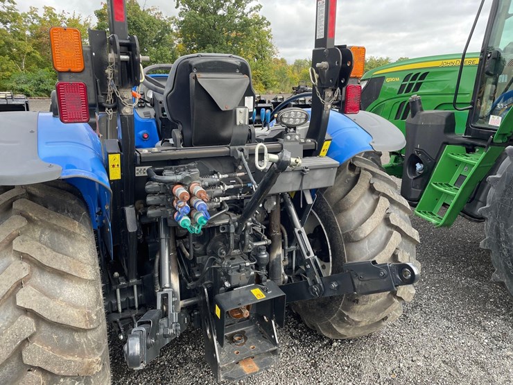 new-holland-workmaster-120-image-11