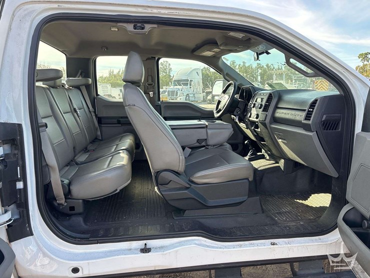 2017-ford-f250-image-22
