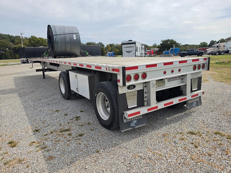 2022-fontaine-flat-bed-trailer-image-9