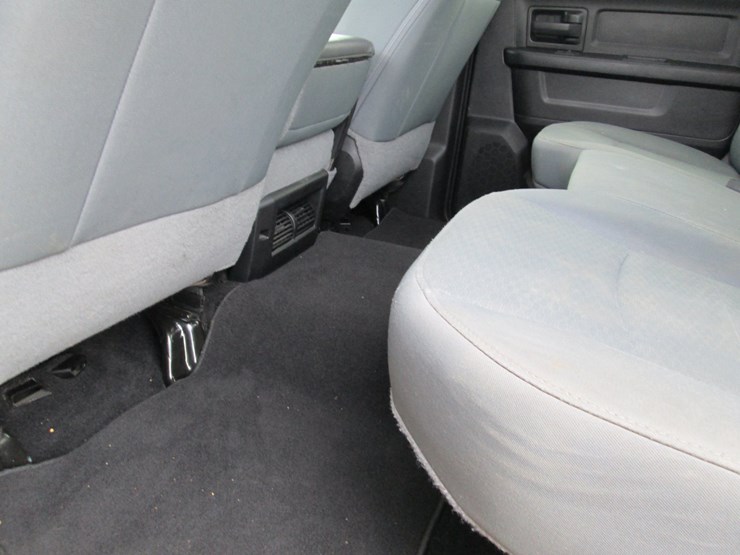2018-dodge-ram-2500-image-24
