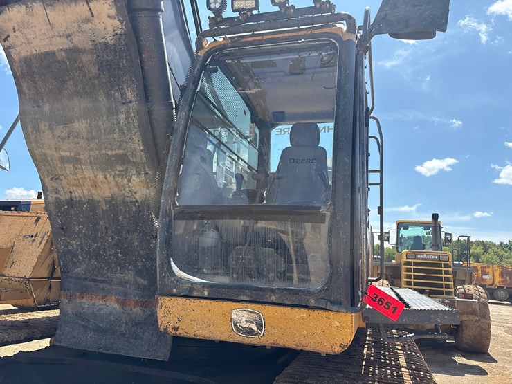 2012-deere-470g-lc-image-17
