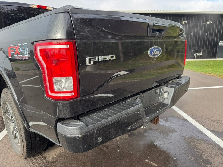 2015-ford-f150-xlt-image-17