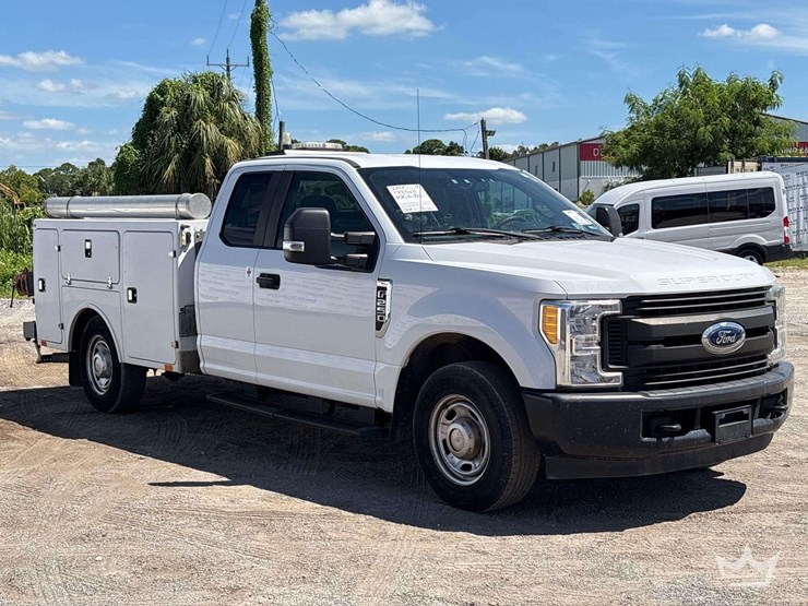 2017-ford-f250-image-2