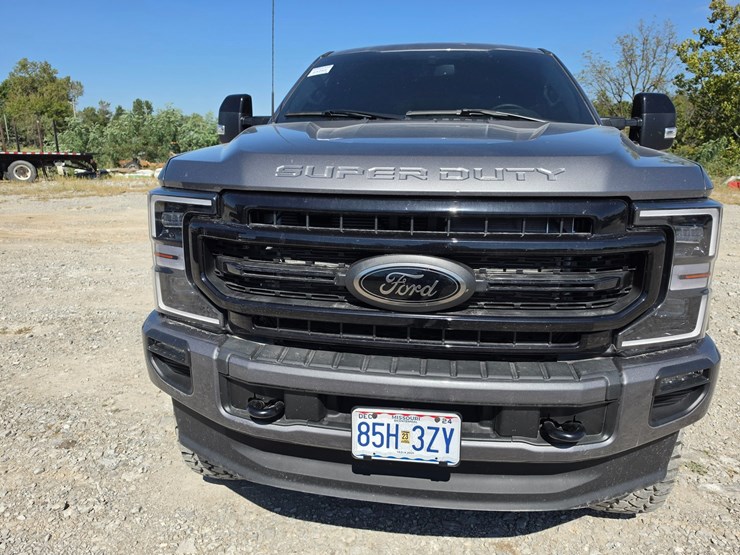 2022-ford-f250-image-27
